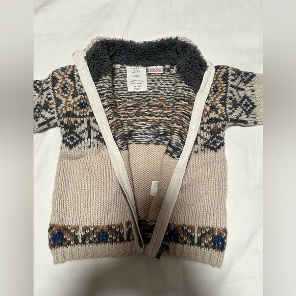 Zara - Picture 3 of 4